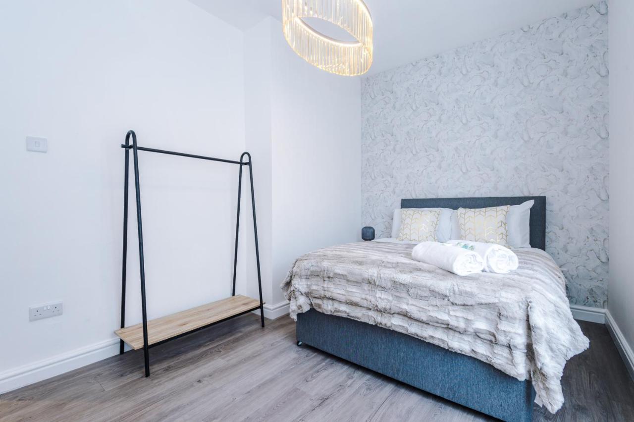 3 Bedroom House Manchester Hosted By Mcr Dens Екстер'єр фото