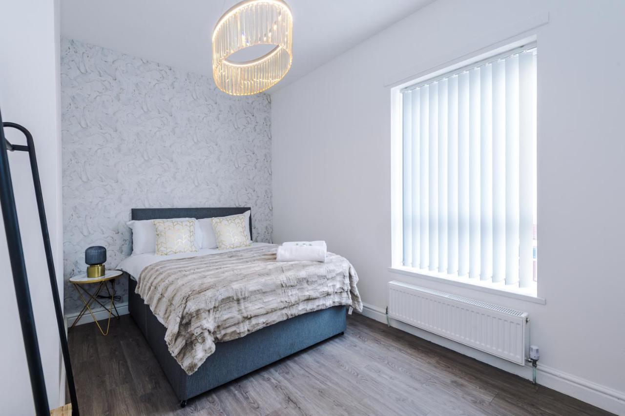 3 Bedroom House Manchester Hosted By Mcr Dens Екстер'єр фото